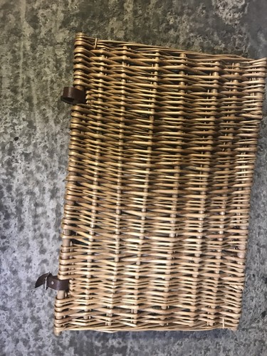 Wicker basket with lid - wicker,