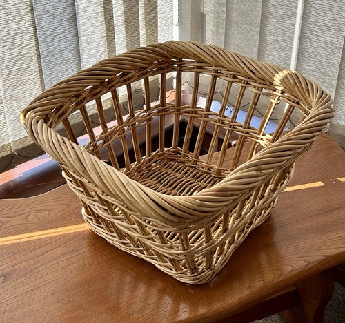 Large square open weave - large,