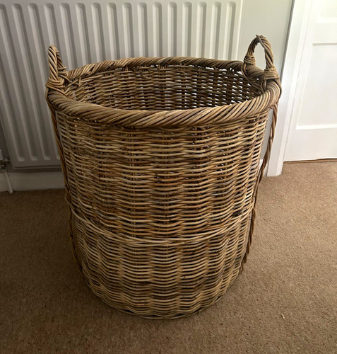 Large round brown wicker - brown,